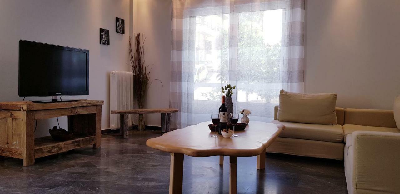 Spacious Apartment In The Historical Center Of Athens Exterior photo