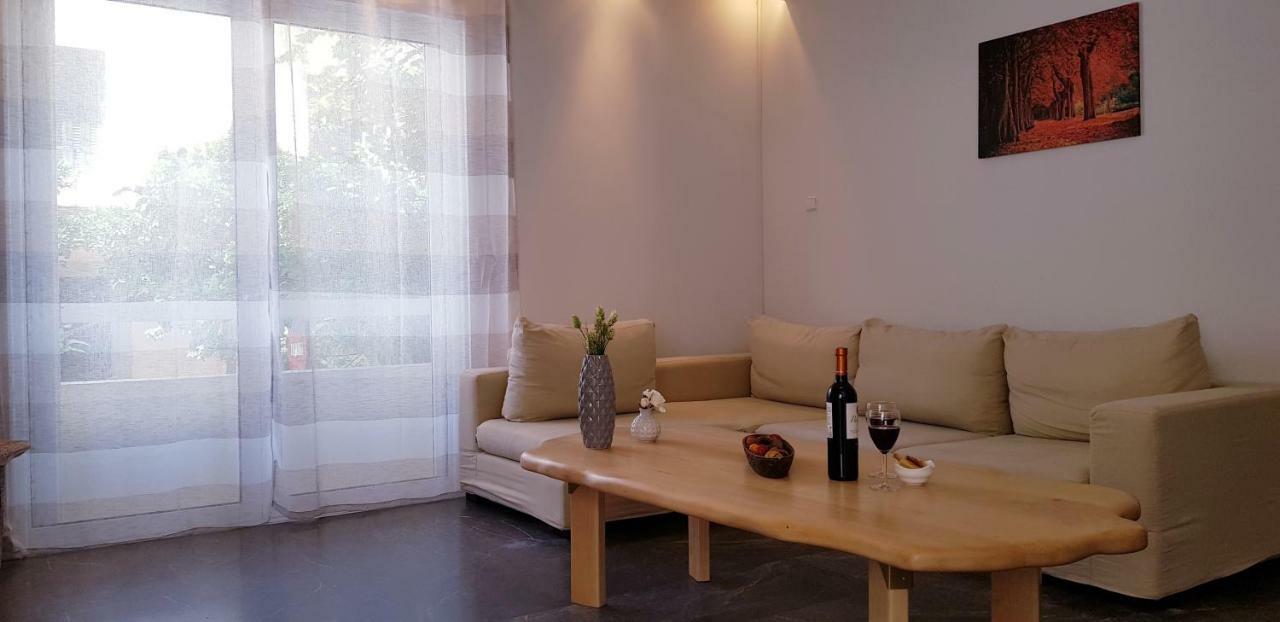 Spacious Apartment In The Historical Center Of Athens Exterior photo